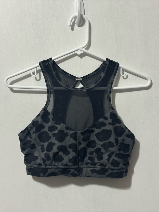lululemon athletica Other - Lululemon Mesh-Back Leopard Print Sports Bra - Black size 6
